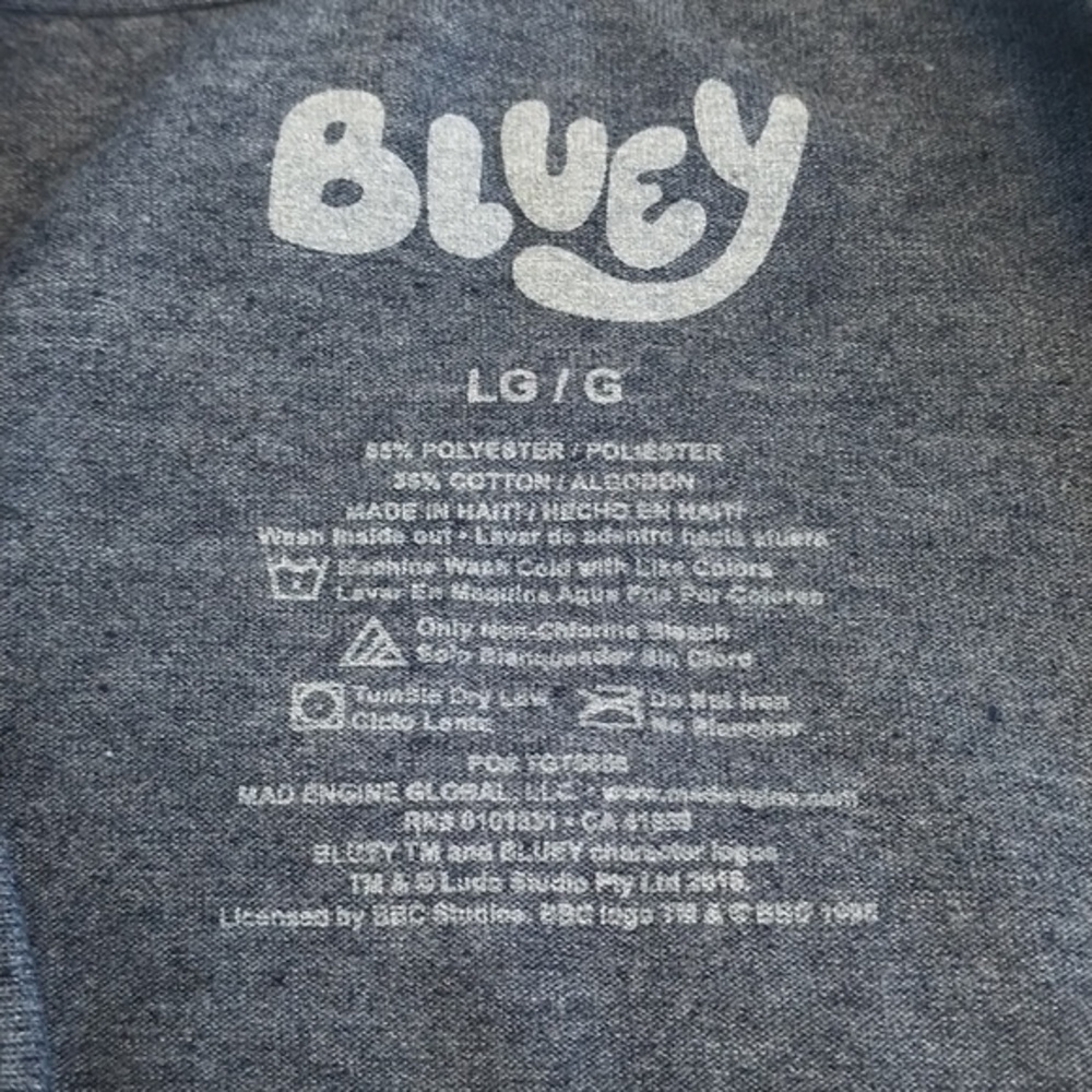 Bluey & Family NWT T-Shirt Men's Size Large Dark Gray Vibrant Graphics Unisex - Picture 2 of 6